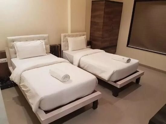 Вапи: Hotel Grand Heritage