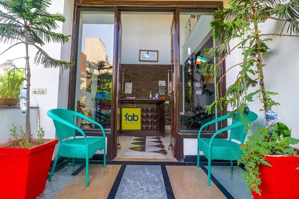 Гуруграм: FabHotel Blue Moon Residency