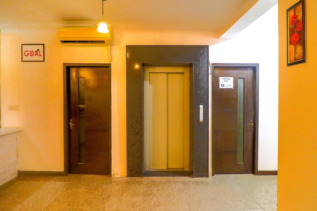 FabHotel Blue Moon Residency — фото 2