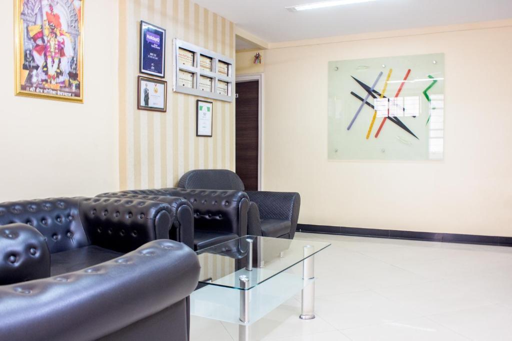 Колхапур: Hotel Aashish Deluxe Pet Friendly