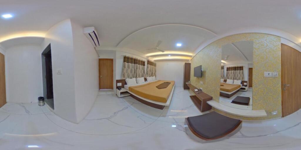 Колхапур: Hotel Ramkrishna Inn
