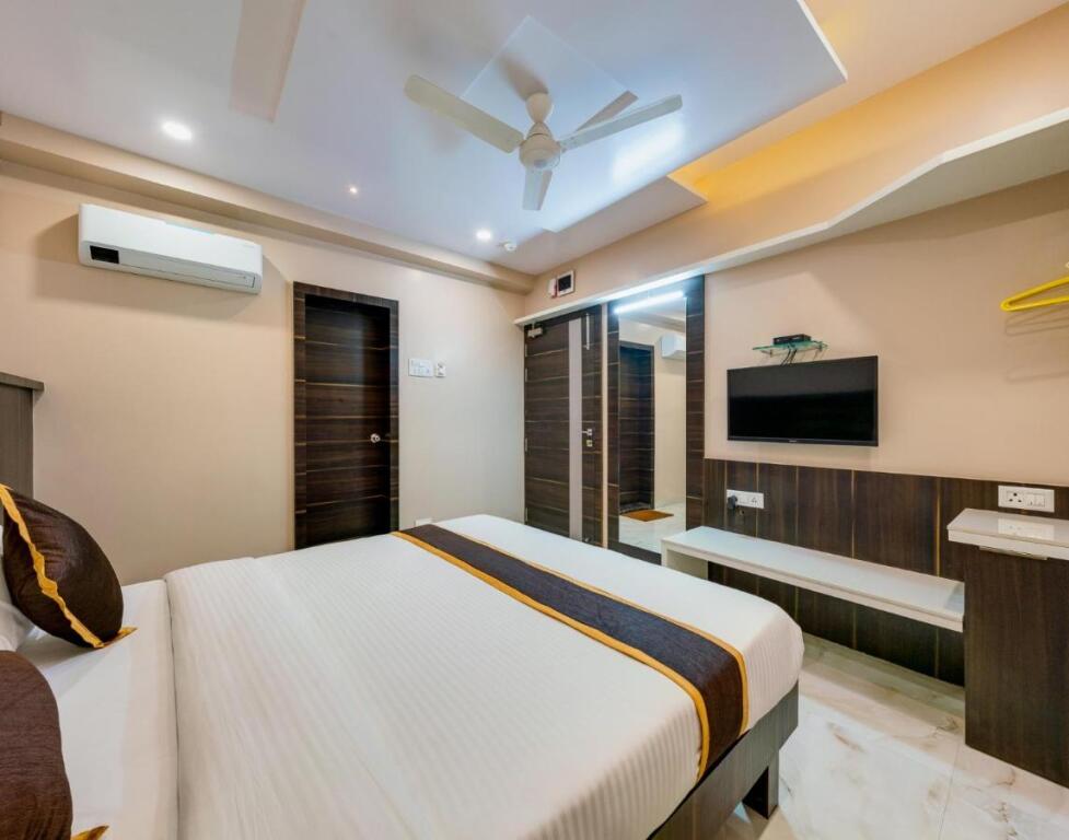 Колхапур: Hotel Athitya Satkar
