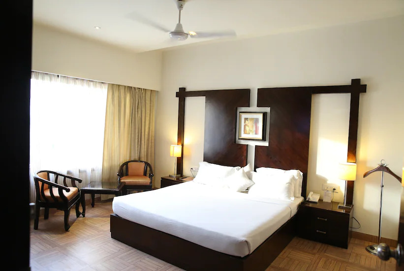 Гуруграм: Ark Hotel And Resort