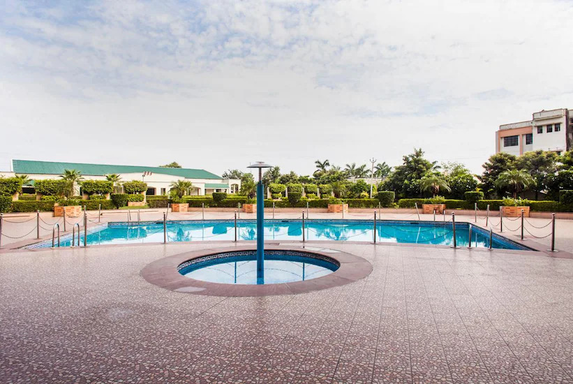 Гуруграм: Ark Hotel And Resort