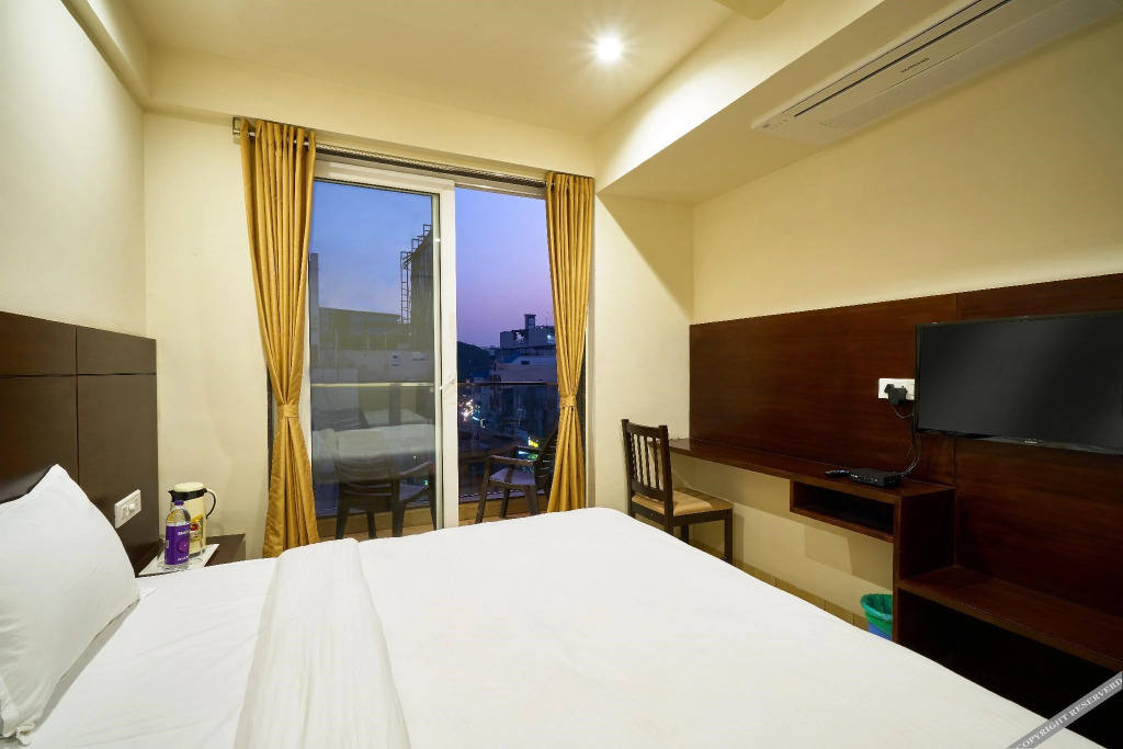 Колхапур: Hotel Tulsi