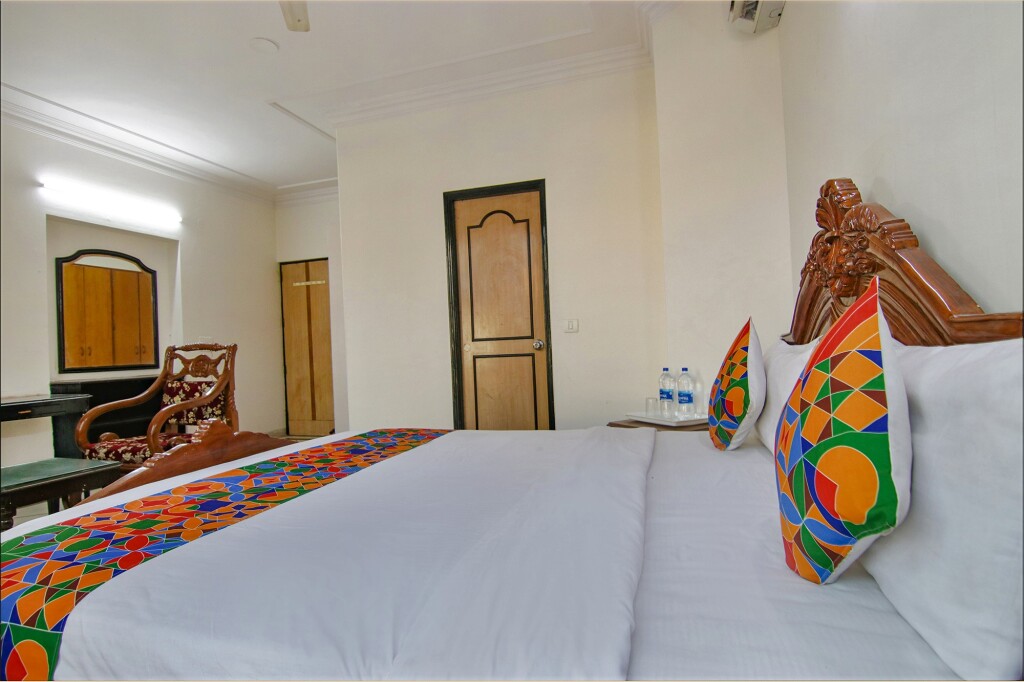 Гуруграм: Fabhotel Singh Suite