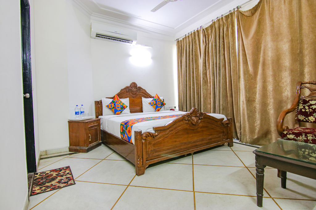Гуруграм: Fabhotel Singh Suite