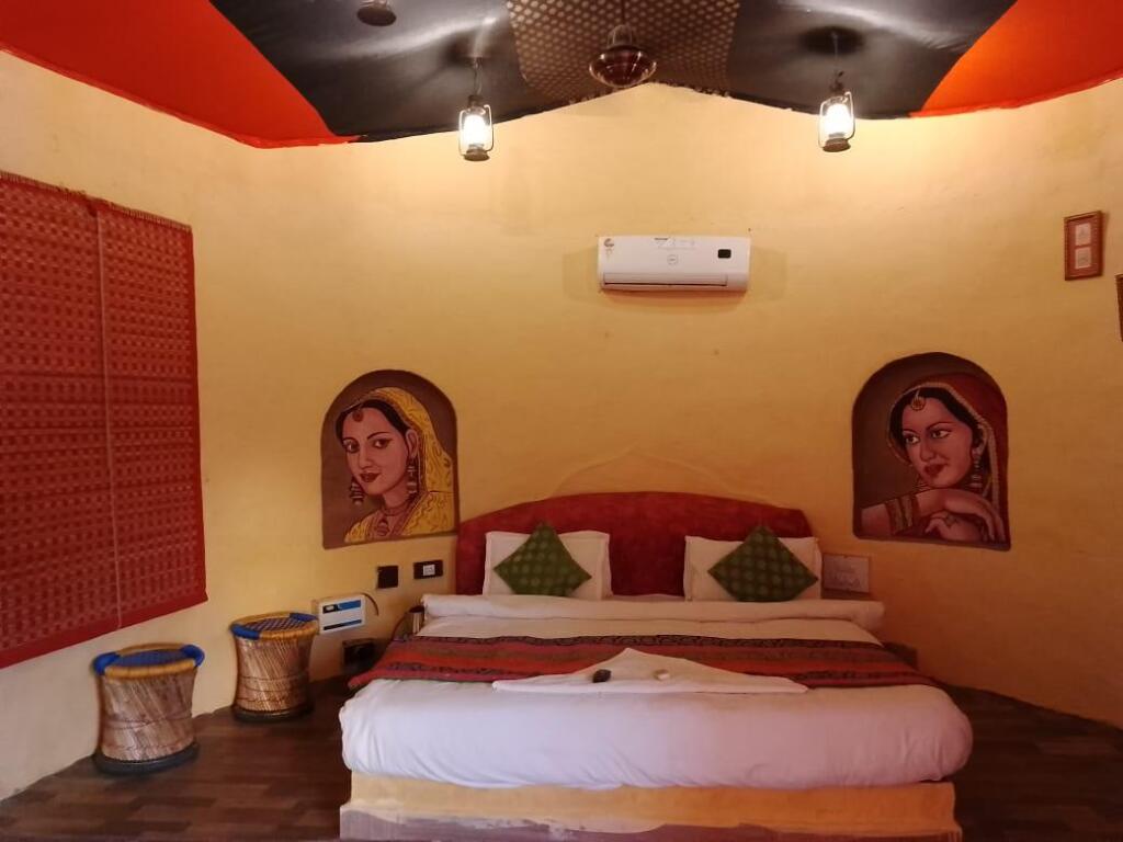 Гуруграм: Arise Ethnic Village Resort