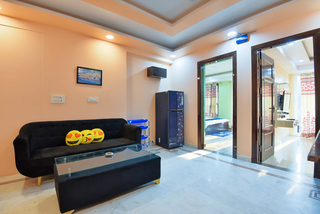 2BHK Serviced Apartment near Medicity @BedChambers — фото 5