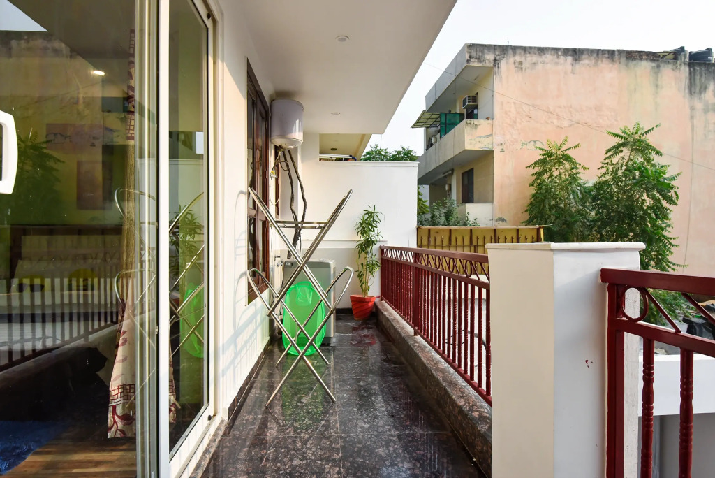2BHK Serviced Apartment near Medicity @BedChambers — фото 3