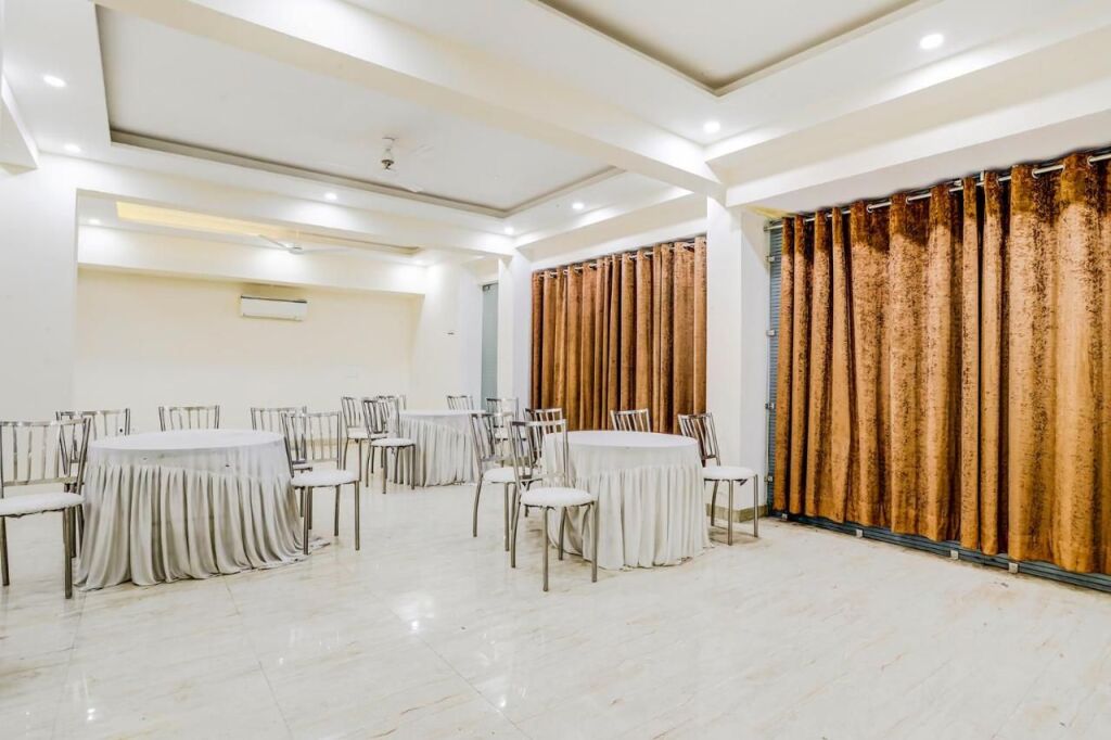 Гуруграм: Fabhotel Golf Course Sapphire