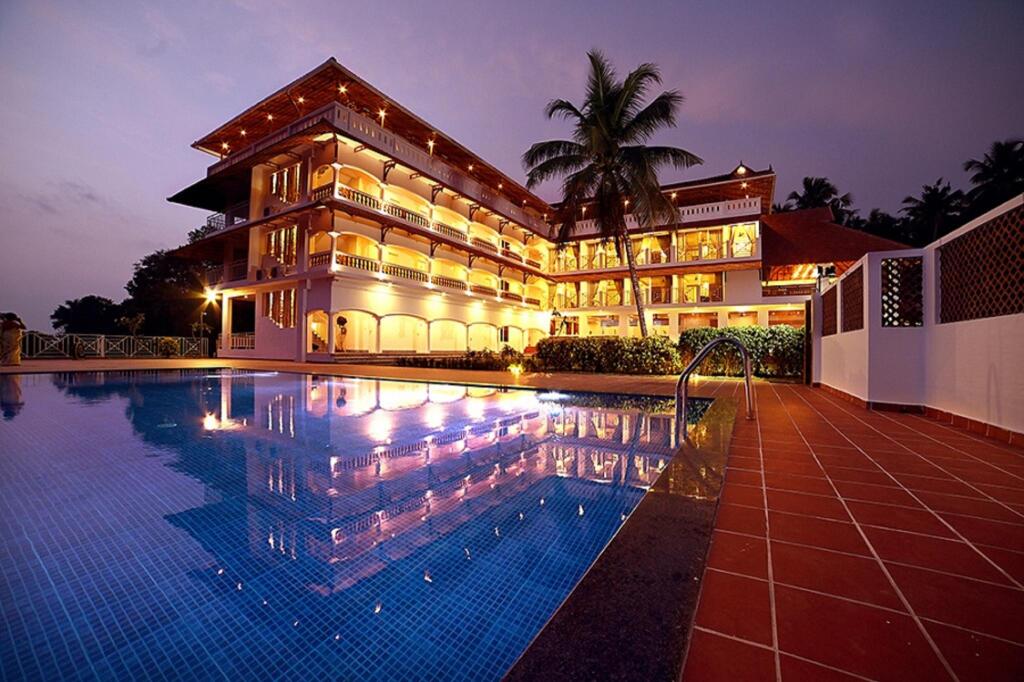 Ковалам: Aadisaktthi Ayurveda and Leisure Village Resort Kovalam