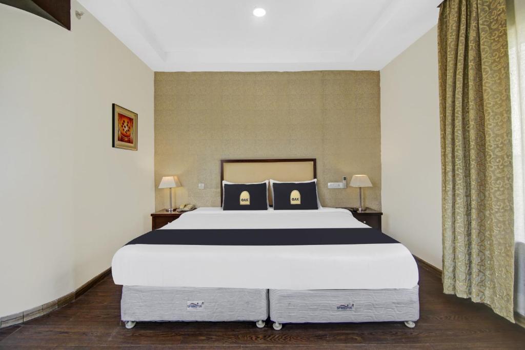Гуруграм: Townhouse OAK Hotel Greenvill