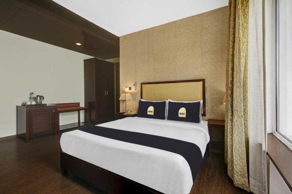 Гуруграм: Townhouse OAK Hotel Greenvill