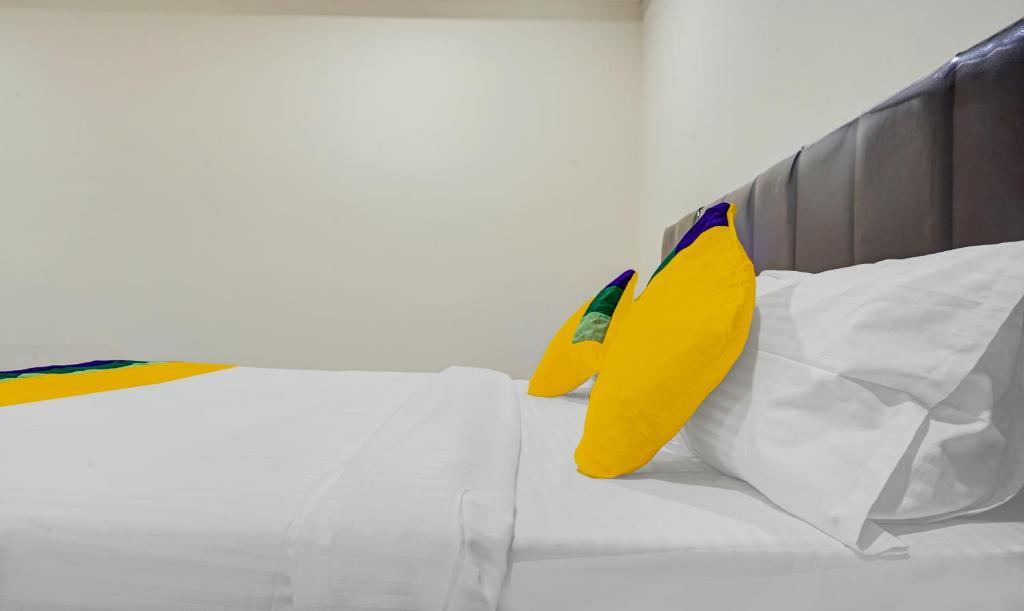 Виджаявада: Super OYO Flagship Hotel CJ Pride