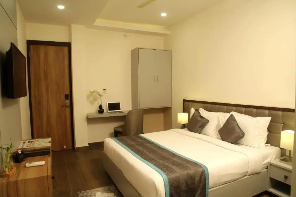 Виджаявада: PARK IRIS HOTELS, MG Road