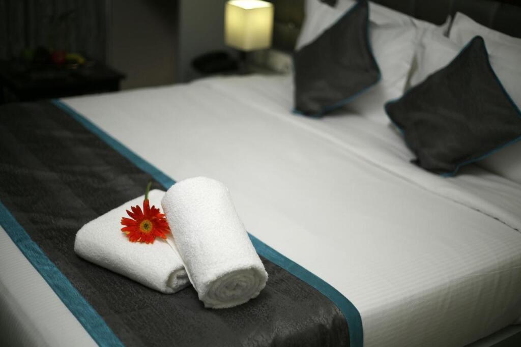 Виджаявада: PARK IRIS HOTELS, MG Road