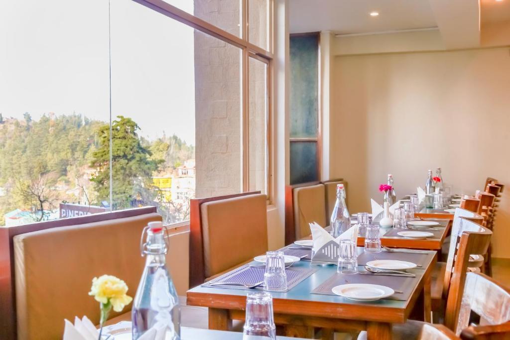 Куфри: Summit Naldehra Grand Resort & Spa