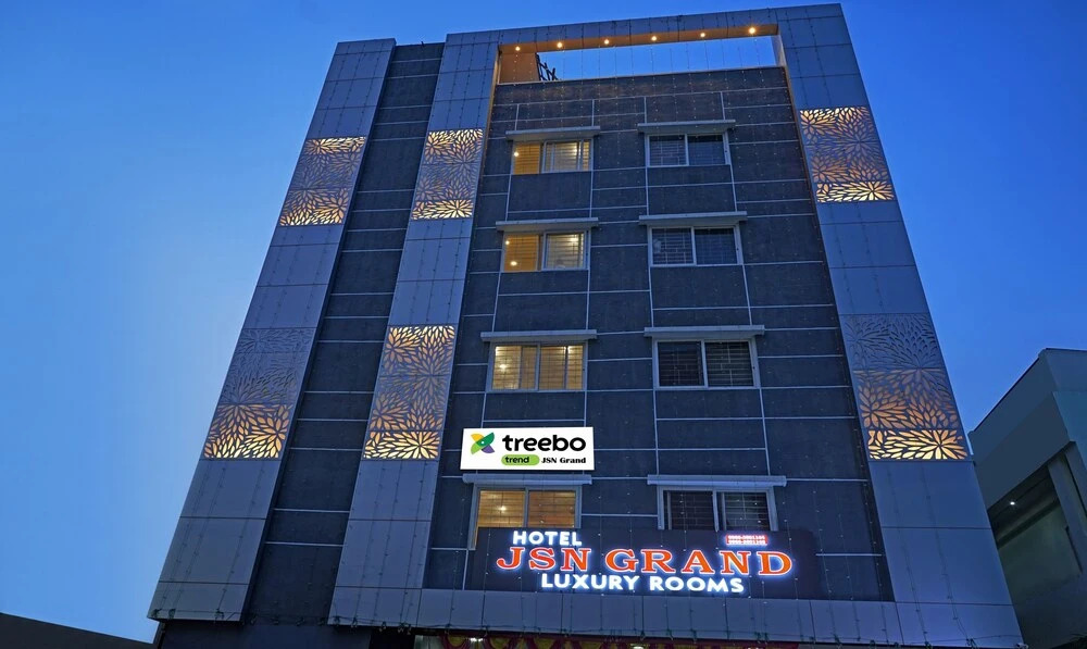 Виджаявада: Treebo Trend Jsn Grand