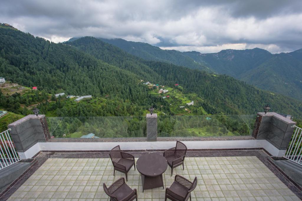 Куфри: The Retreat Mashobra, Shimla