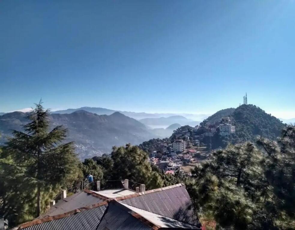 Солан: Saffronstays Grandview Haven, Barog