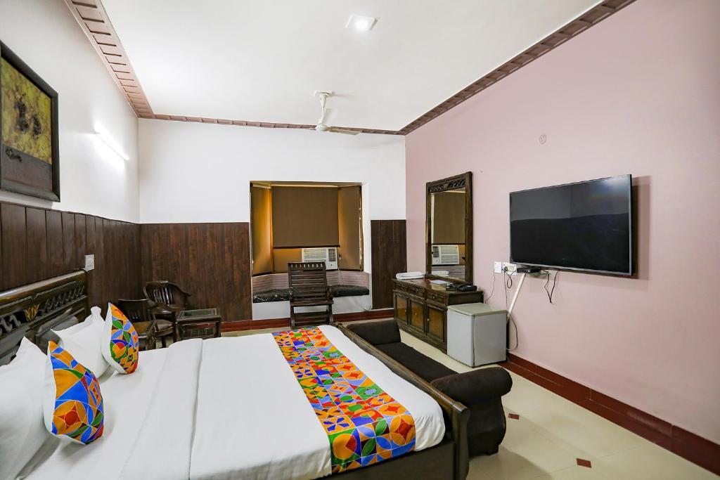 Гуруграм: Fabhotel Traika Inn