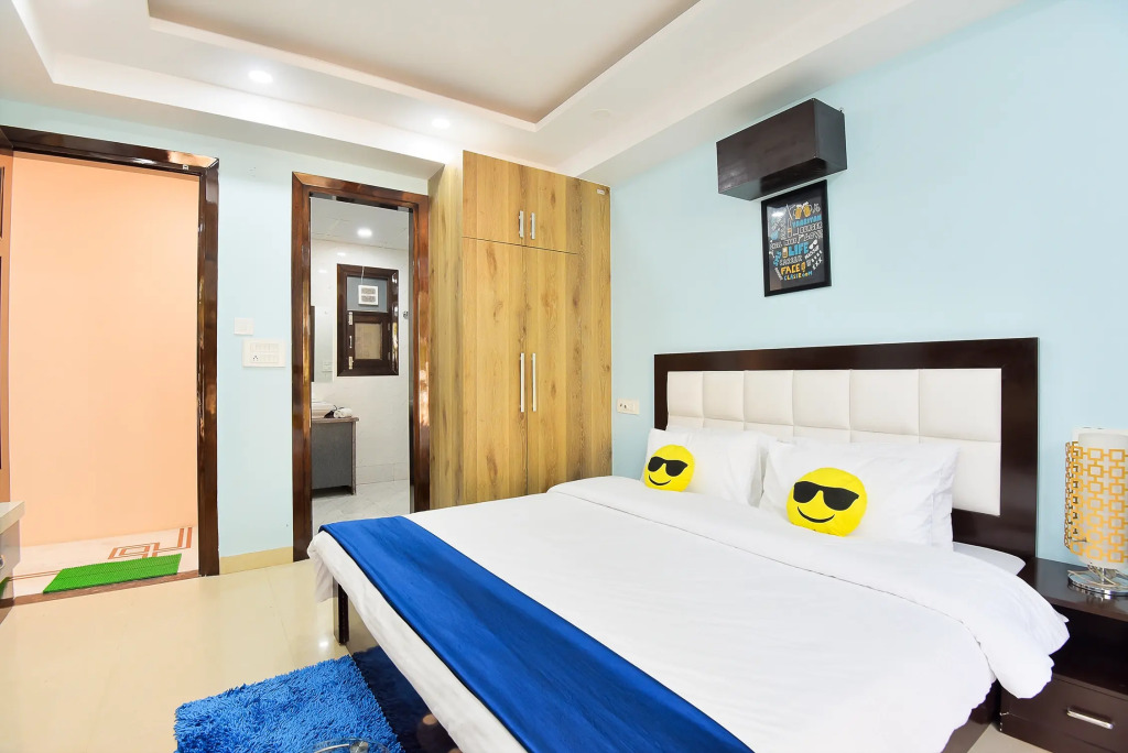Гуруграм: 1 Bhk Apt Medanta Hospital Gurugram By Bedchambers
