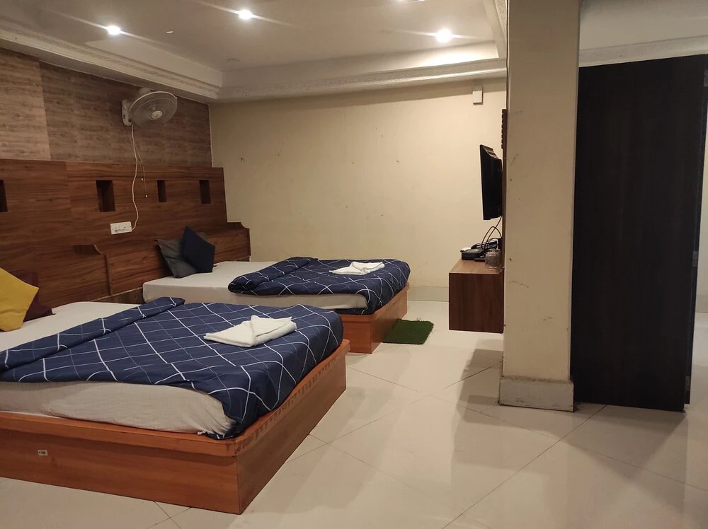 Гувахати: Hotel Om Regency