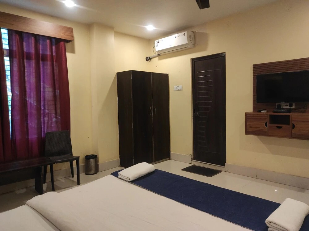 Гувахати: Hotel Om Regency