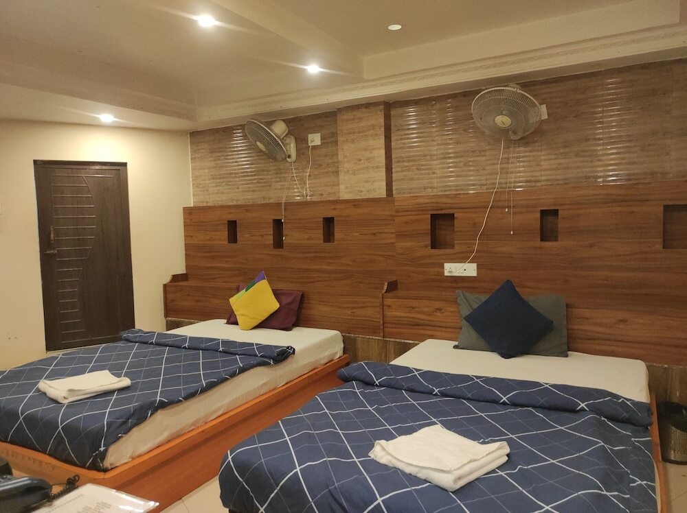 Гувахати: Hotel Om Regency
