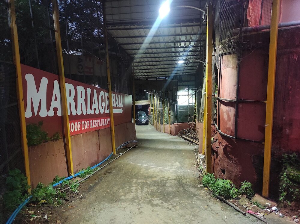 carousel image 0