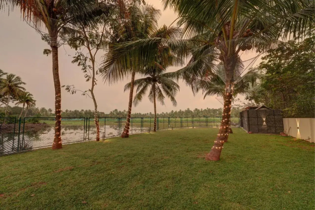 Кумараком: Ashirwad Heritage Resorts