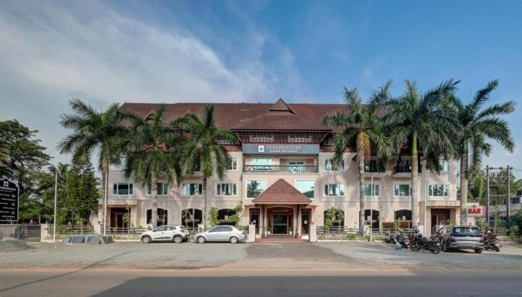 Кумараком: Ashirwad Heritage Resorts