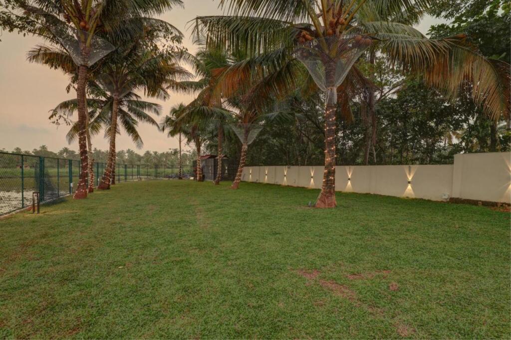 Кумараком: Ashirwad Heritage Resorts