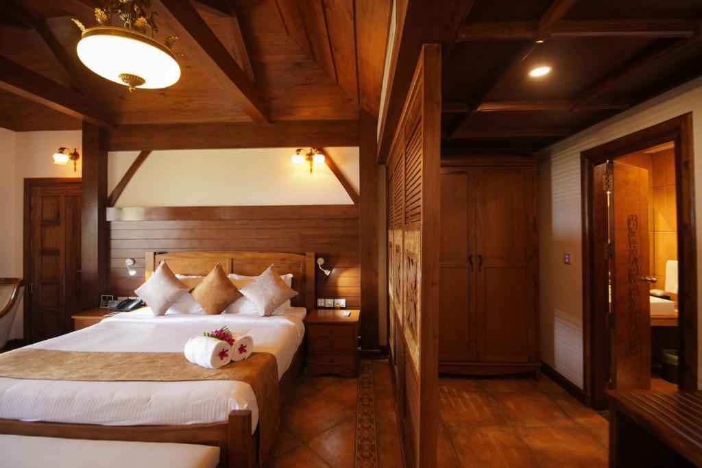 Кумараком: Gokulam Grand Resort & Spa Kumarakom