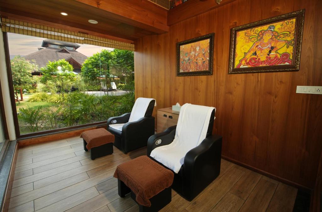 Кумараком: Gokulam Grand Resort & Spa Kumarakom