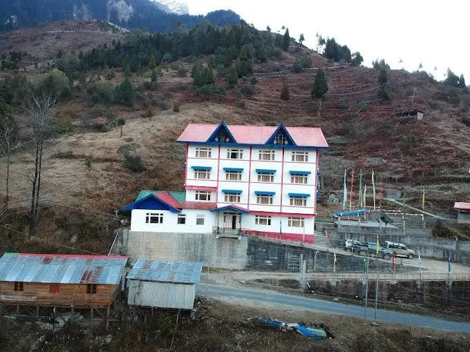 Лачунг: Jain Group Lachung Eyes