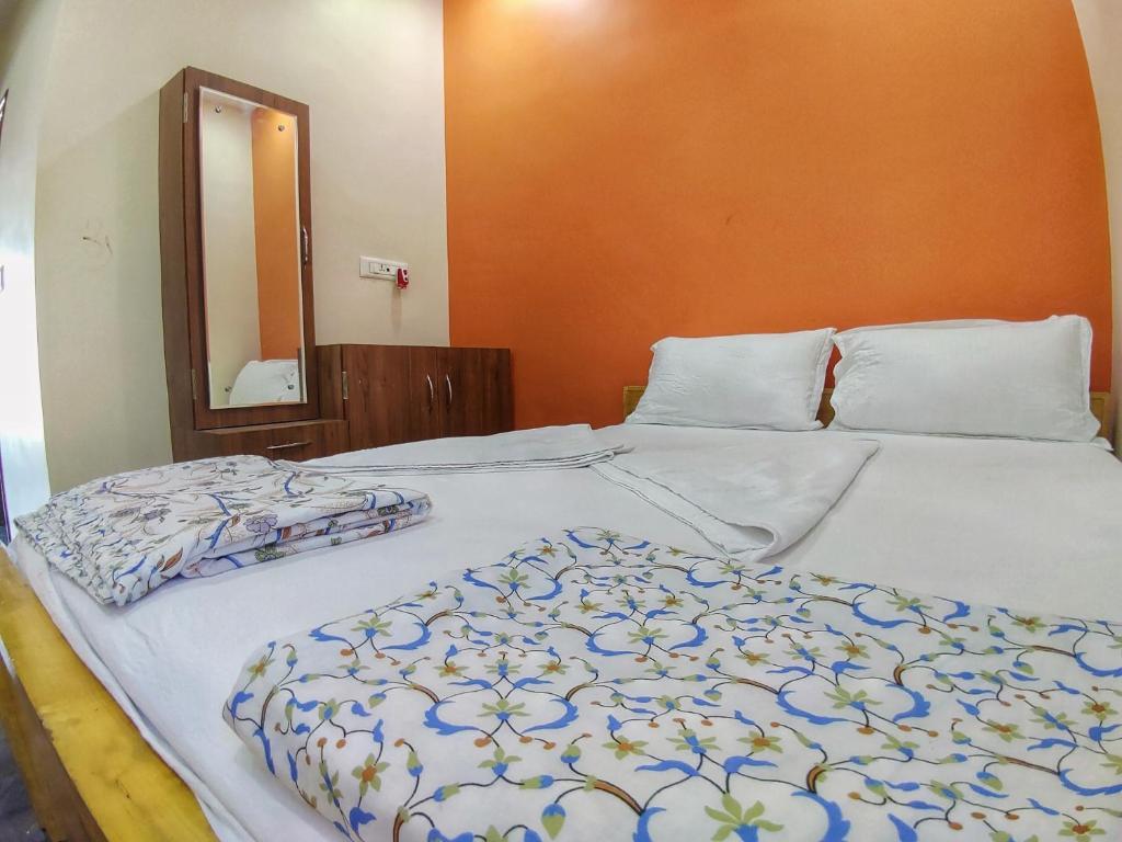 Хоспет: Vijayanagara Home Stay