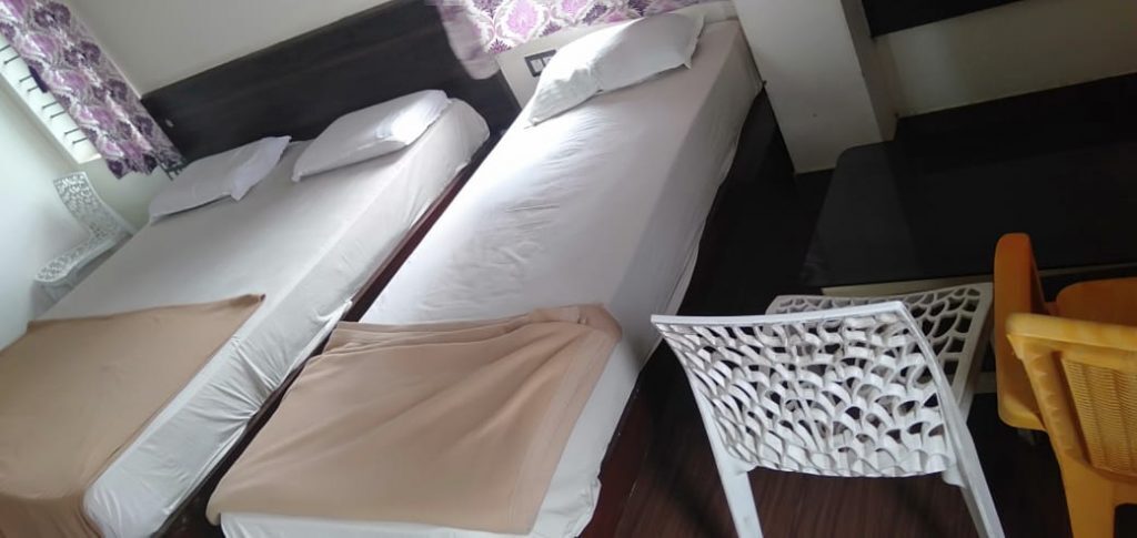 Хоспет: i-ROOMZ Grand palace