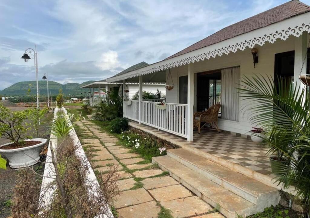 Игатпури: Saffronstays Sierra Winds, Nashik