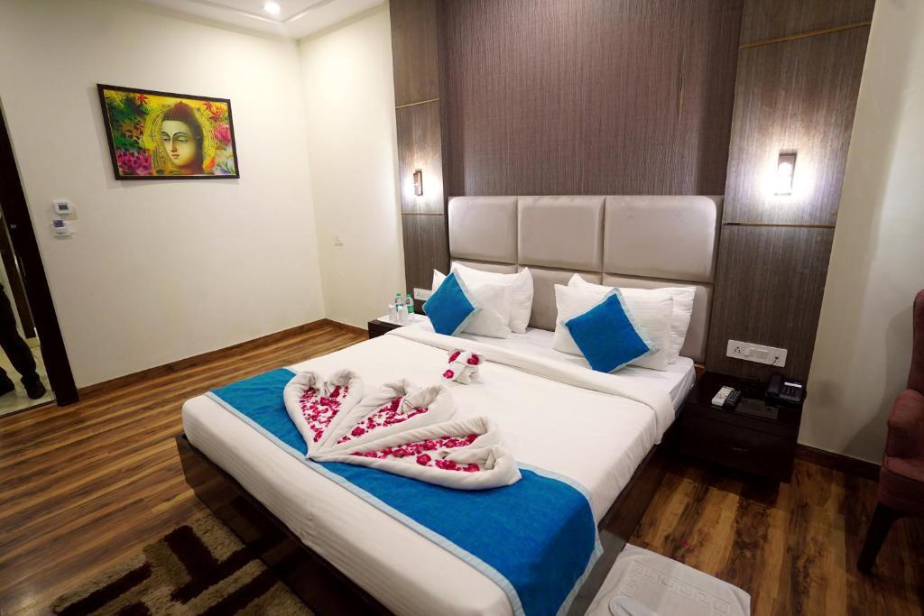 Вриндаван: Hotel Idhayan Palace