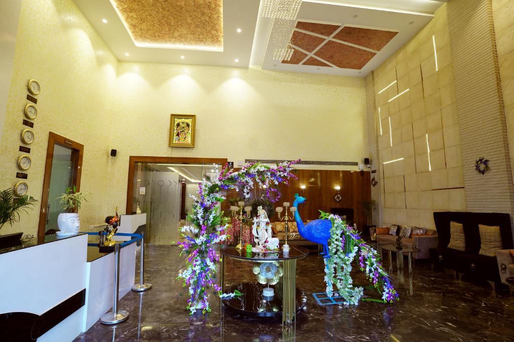 Вриндаван: Hotel Idhayan Palace