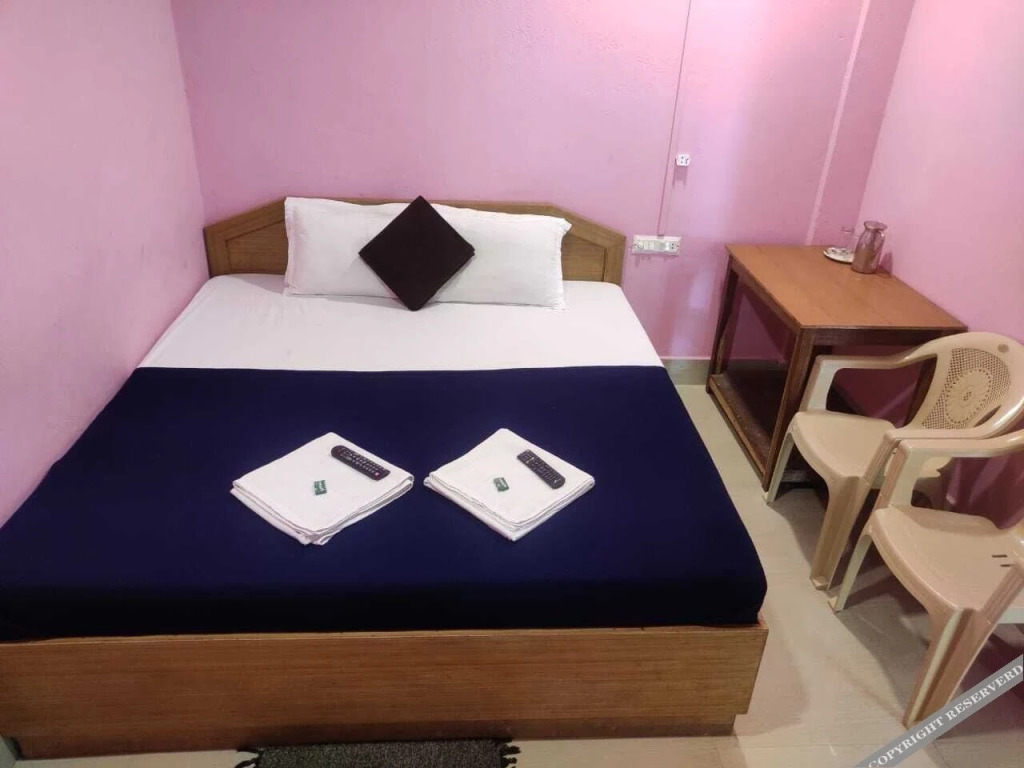 Лакшманпур: Purnima Residency
