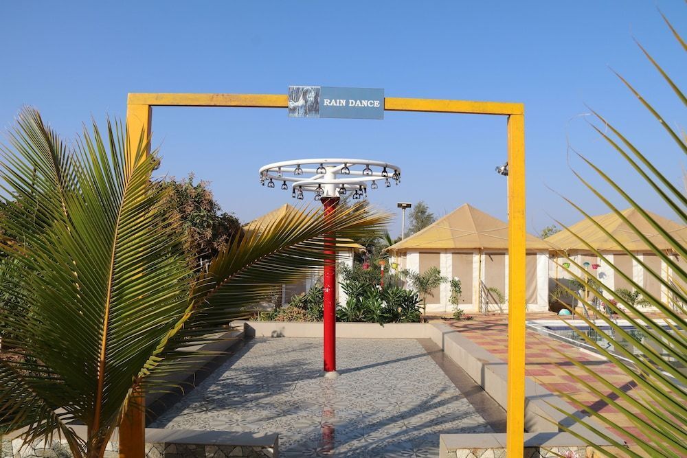 carousel image 0