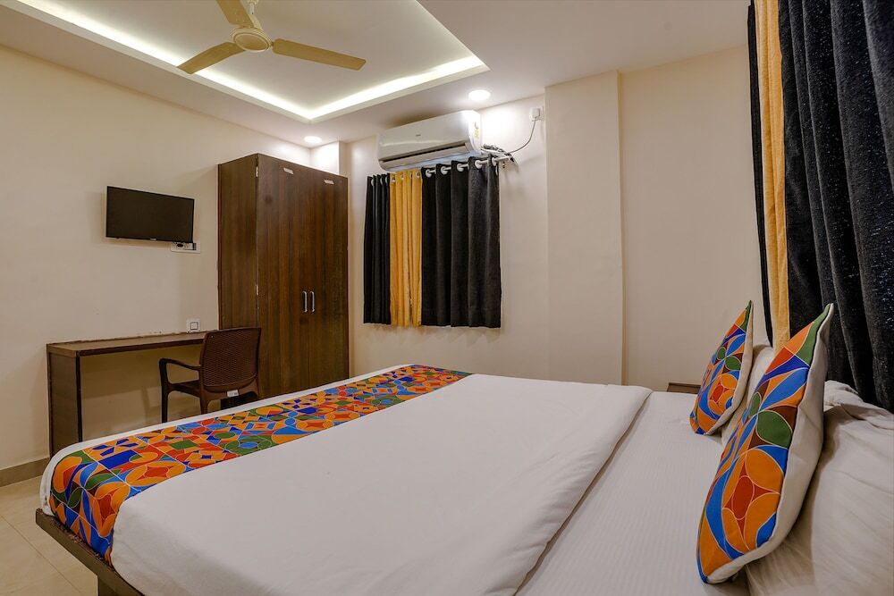 Пуна: Fabhotel Royal Inn Ns