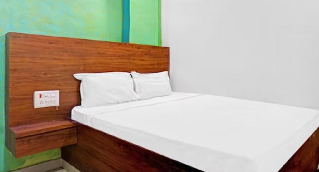 Пуна: Hotel Sai Kiran By WB Inn