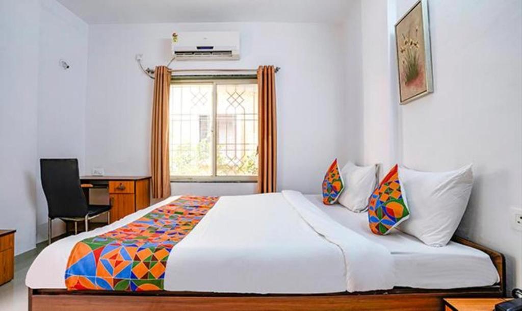 Вакад: Fabhotel Vitthal Inn