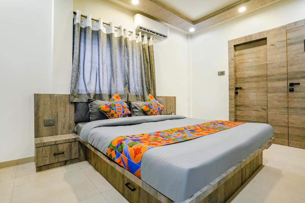 Вакад: Fabhotel Viva House