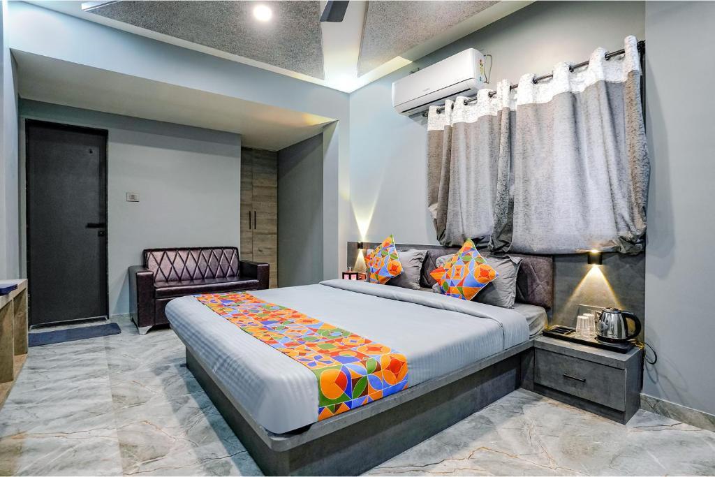 Вакад: Fabhotel Viva House
