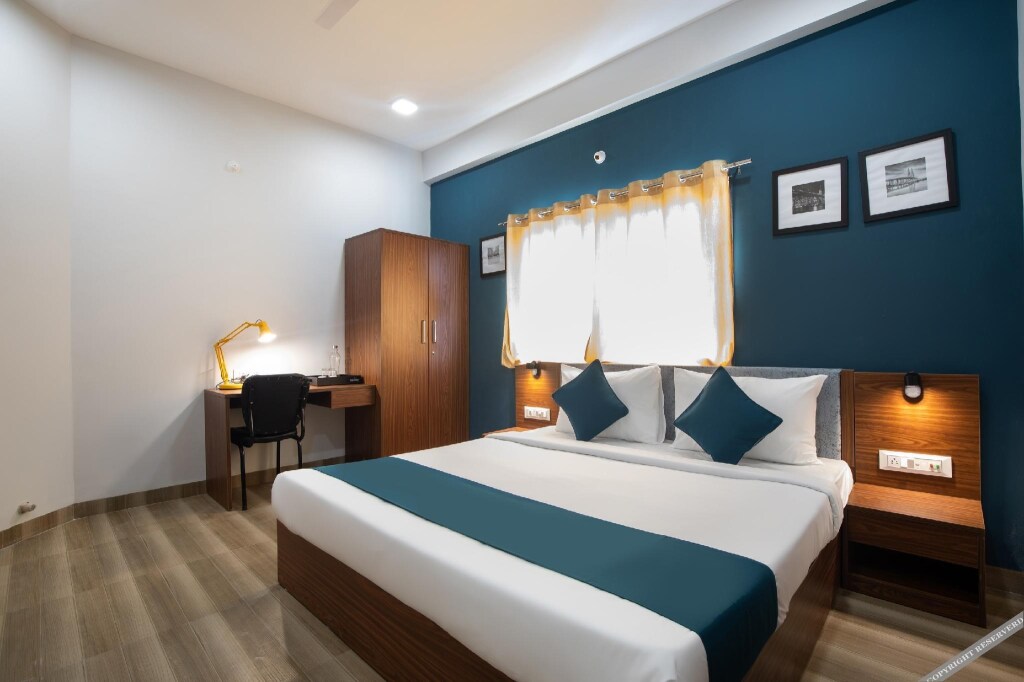 Индаур: Hotel Ballfin Indor